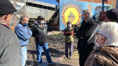 villa itatí poli tissera visita obispos quilmes incendio