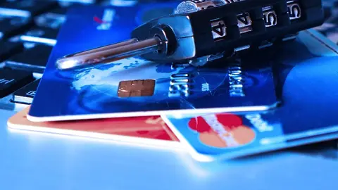 credit-card-ge4ef58b29_1280