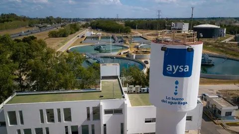 aysa_presidente_planta