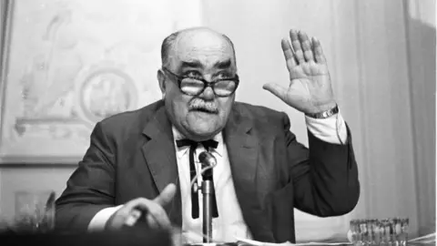 arturo_jauretche_UNAJ_jpg