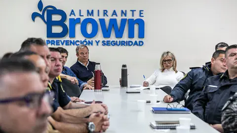 polic&iacute;a (4)