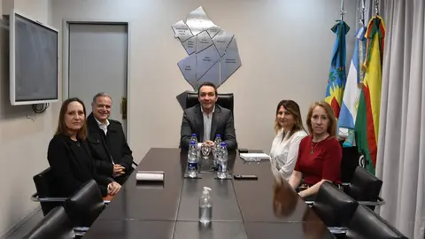 watson con gerente de bnaco provincia sucursal varela