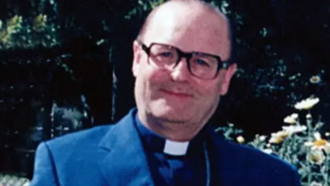 jorge novak diocesis quilmes.095