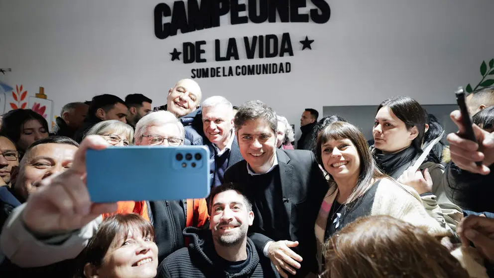 balor y kicillof en berazategui.jpg