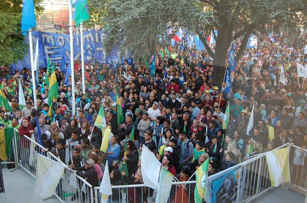 #4medios militancia pj varela