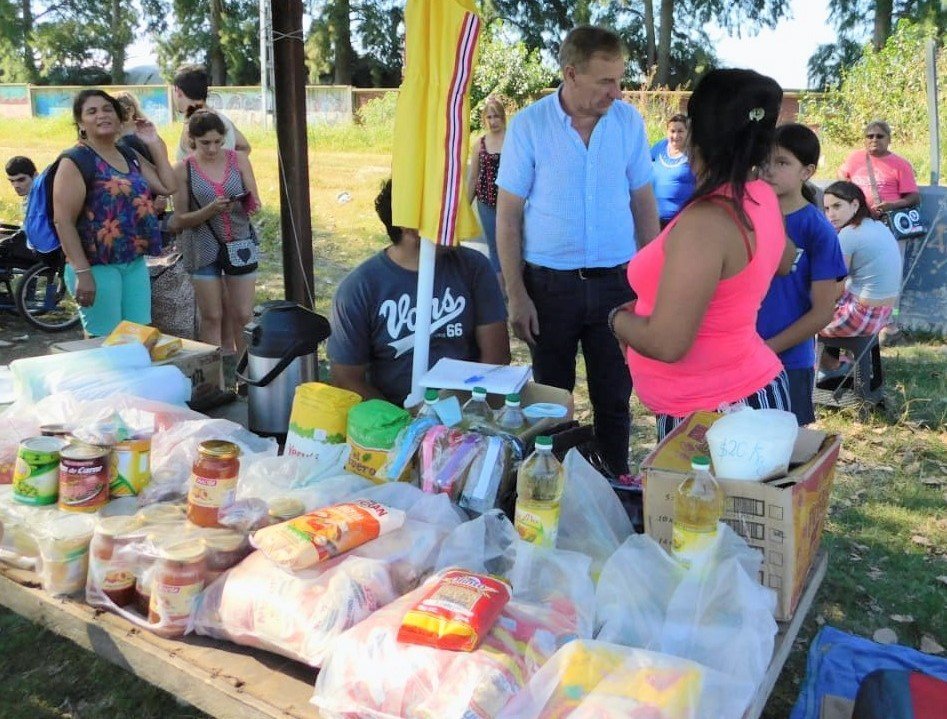 DAQUINO FERIA SOLIDARIA