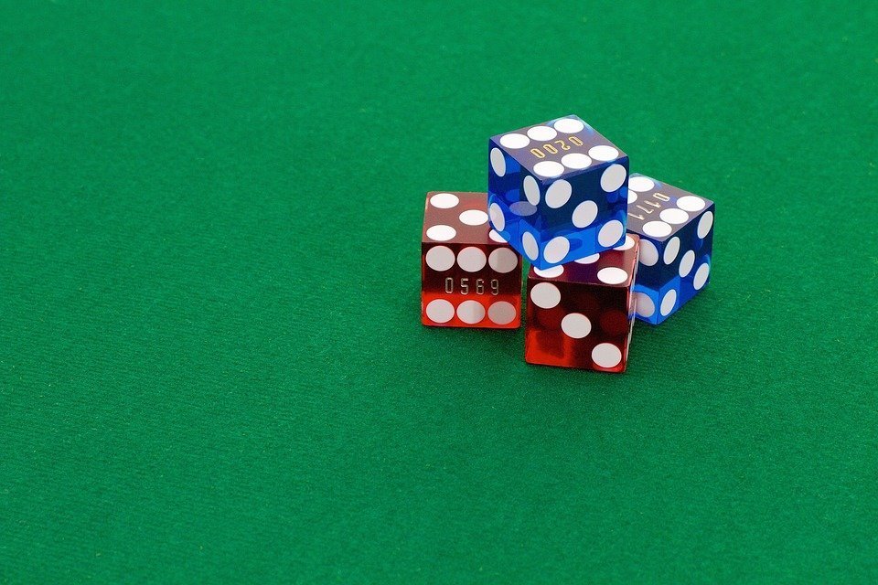 dice-3874307_960_720