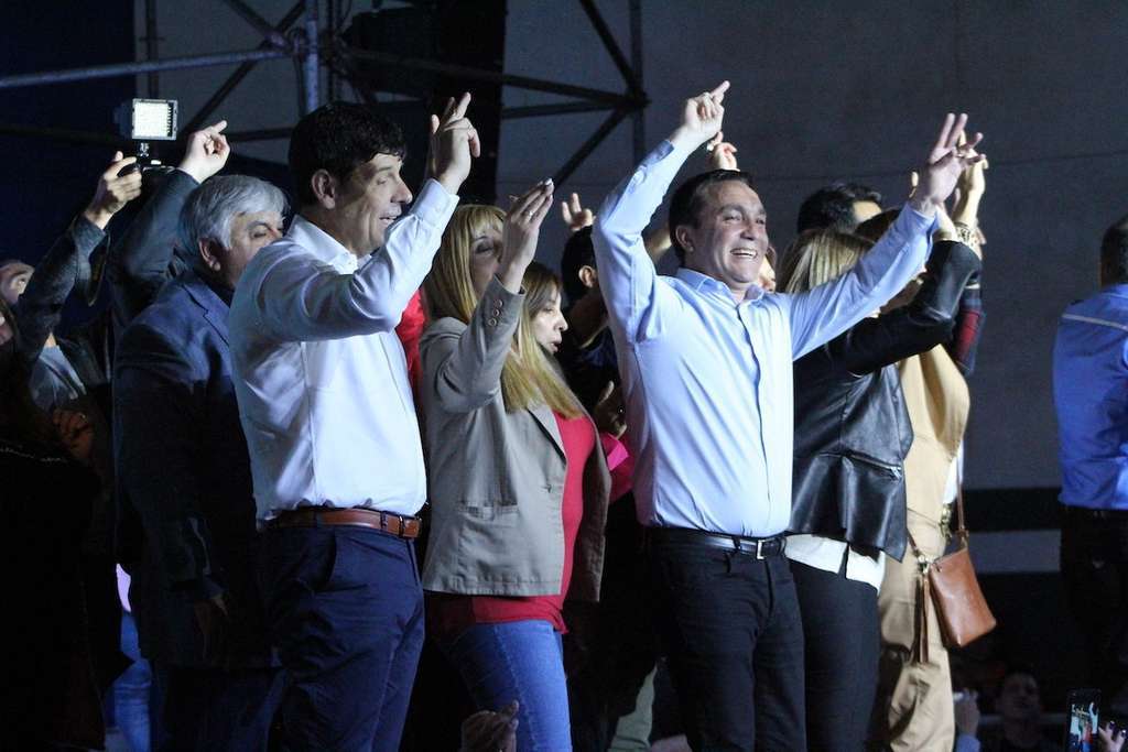 watson medina cierre campaña todos cuatro medios