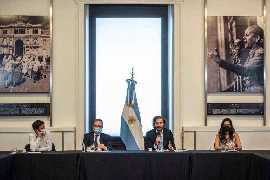 Mayra en Casa Rosada por Ley de Gondolas 3