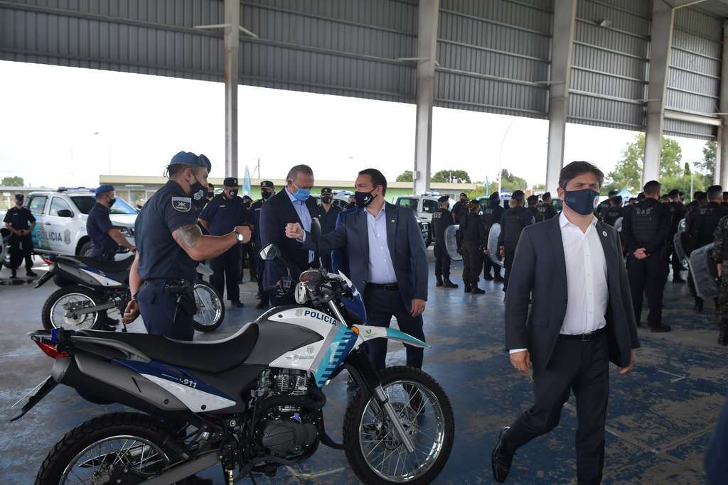 kicllof florencio varela watson policias3