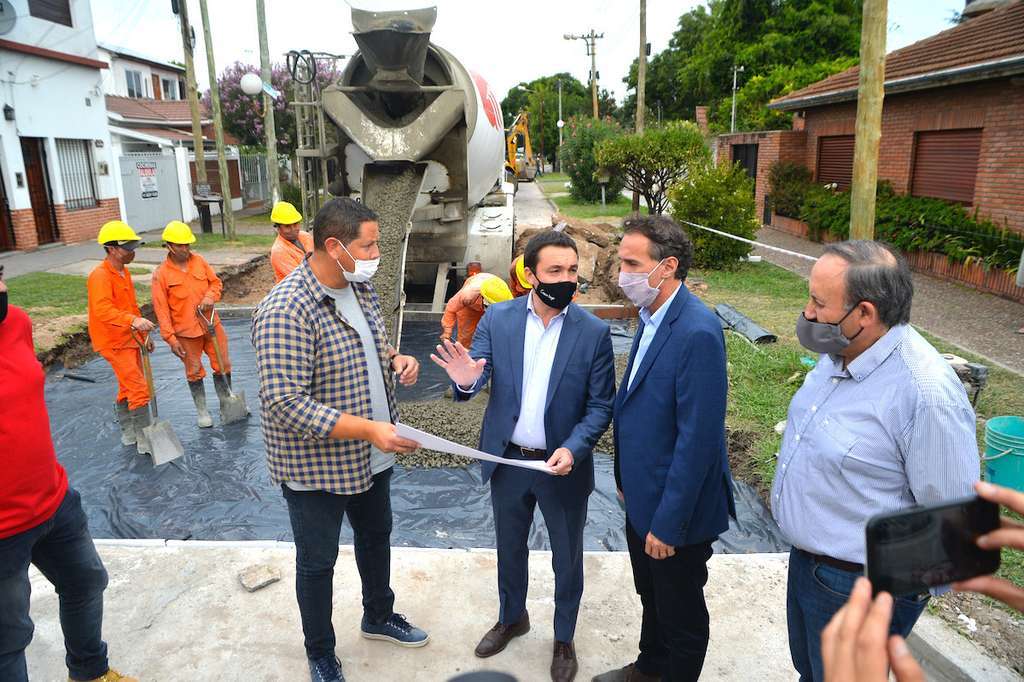 obras cruce watson varela katopodis