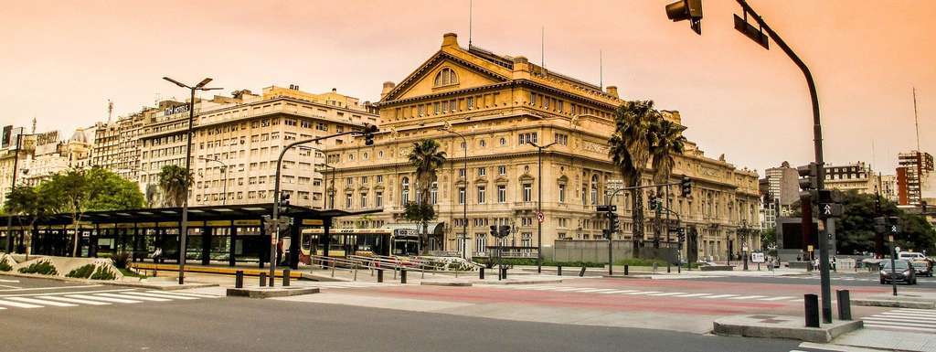 colon-theater-2389927_1920