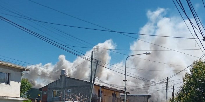 incendio berazategui quimicos toxicos quilmes ezpeleta
