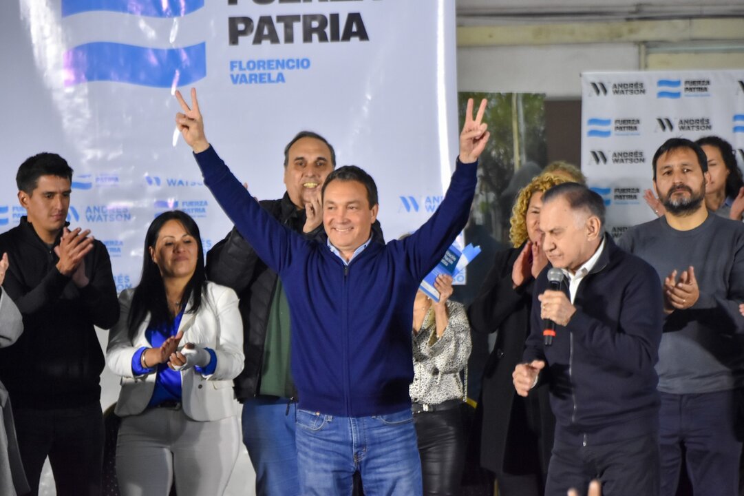 fuerza patria andres watson